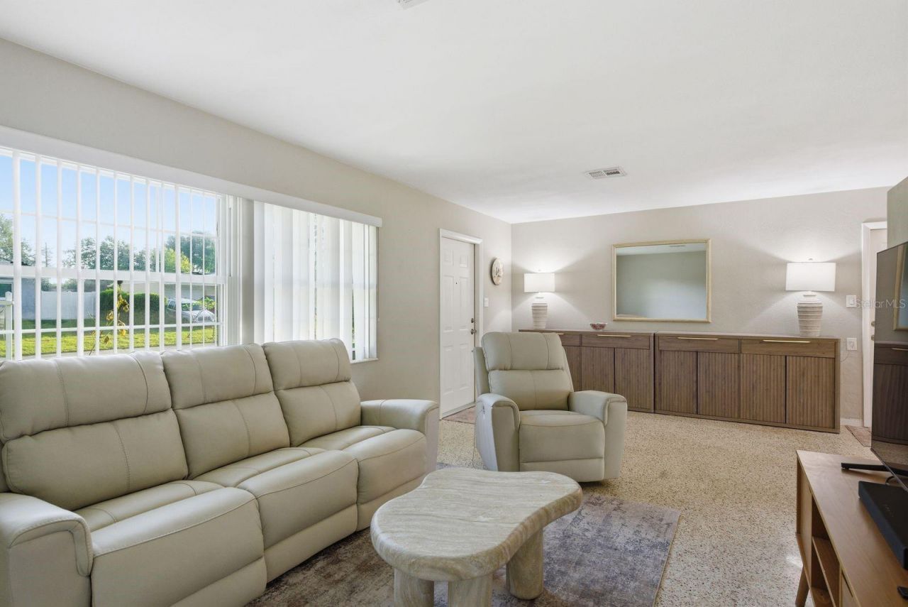 5648 33rd Avenue N, Saint Petersburg, FL 33710 Photo