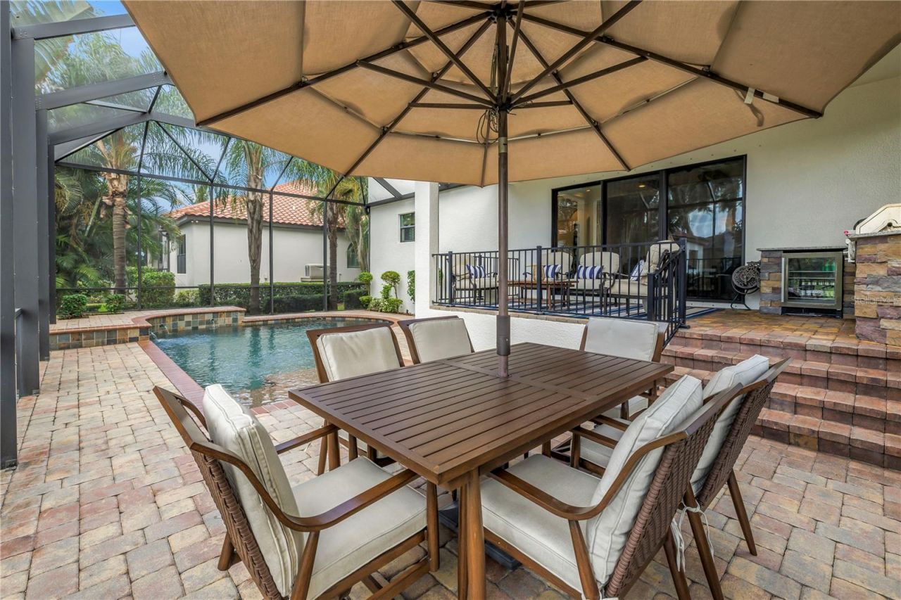 6237 Signature Pointe Lane, Bradenton, FL 34210 Photo