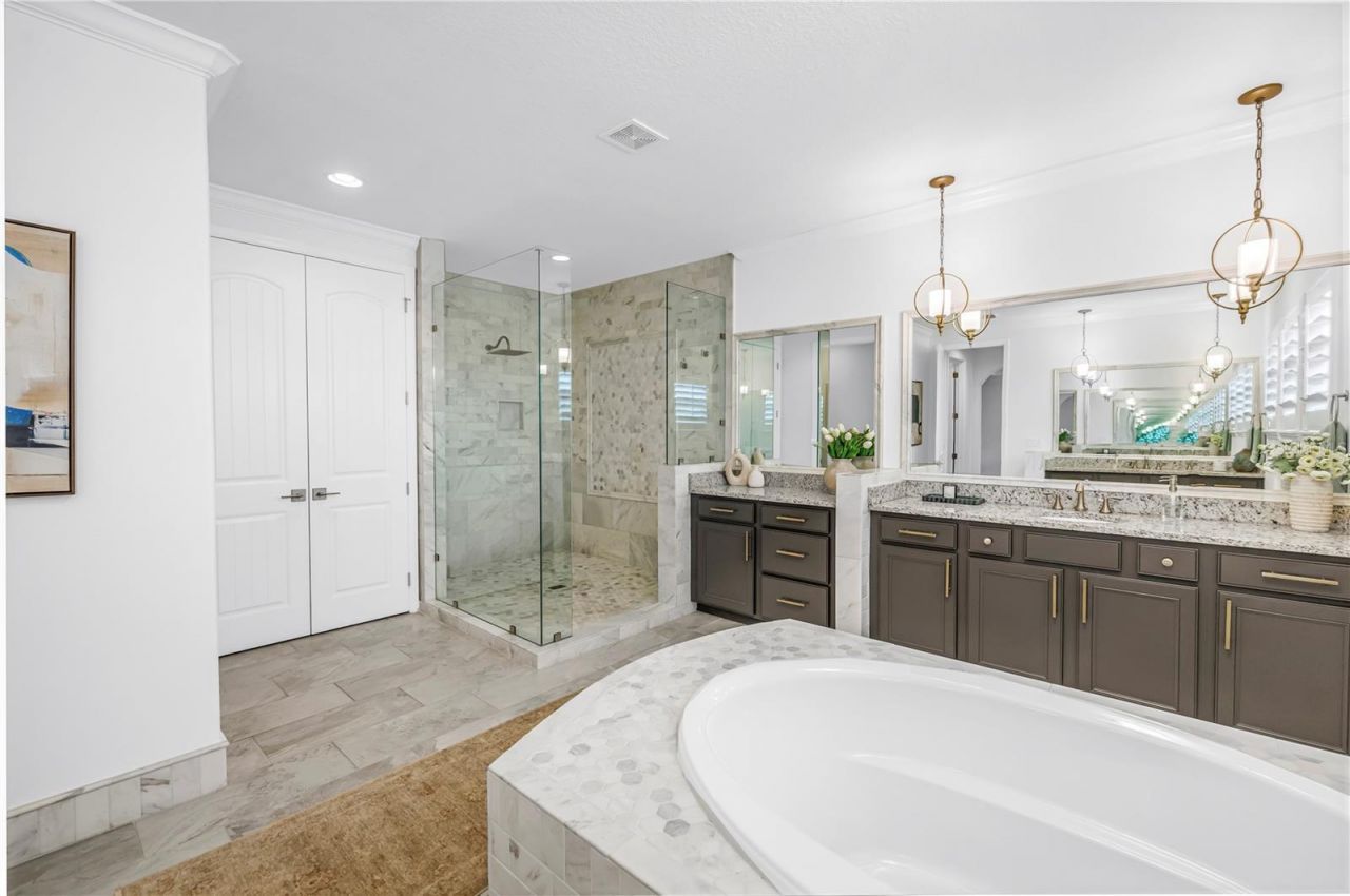 6237 Signature Pointe Lane, Bradenton, FL 34210 Photo