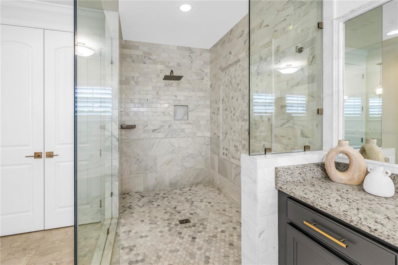 6237 Signature Pointe Lane, Bradenton, FL 34210 Photo