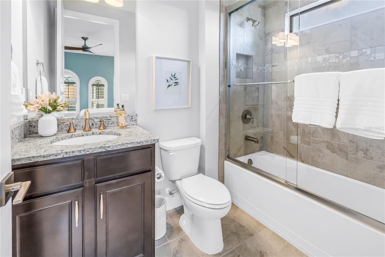6237 Signature Pointe Lane, Bradenton, FL 34210 Photo