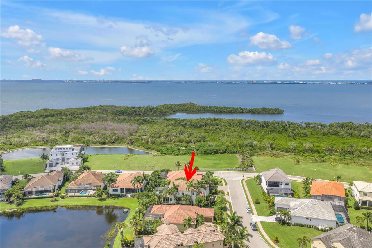 6237 Signature Pointe Lane, Bradenton, FL 34210 Photo