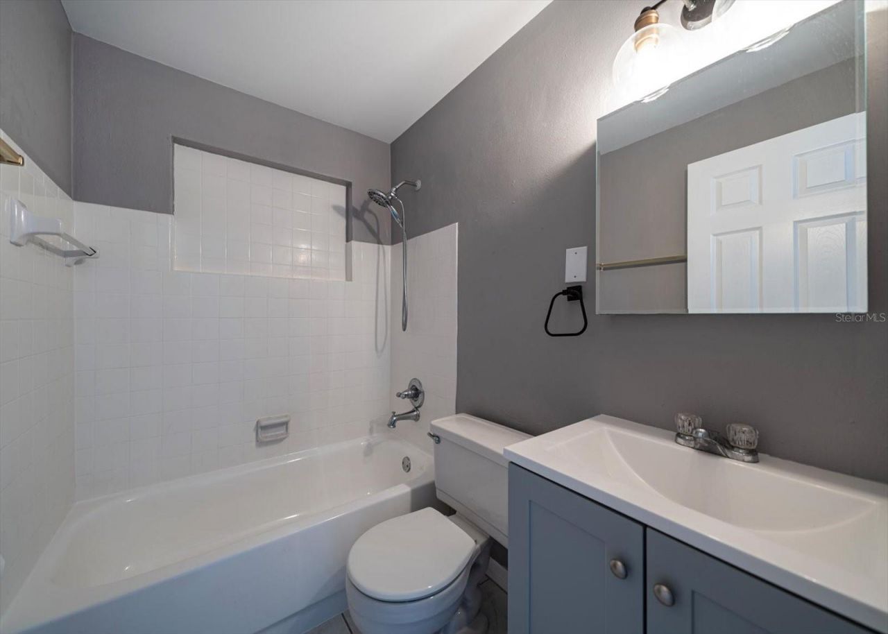 766 90th Avenue N, Saint Petersburg, FL 33702 Photo
