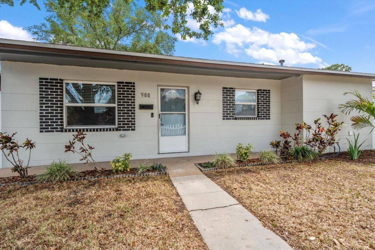 766 90th Avenue N, Saint Petersburg, FL 33702 Photo
