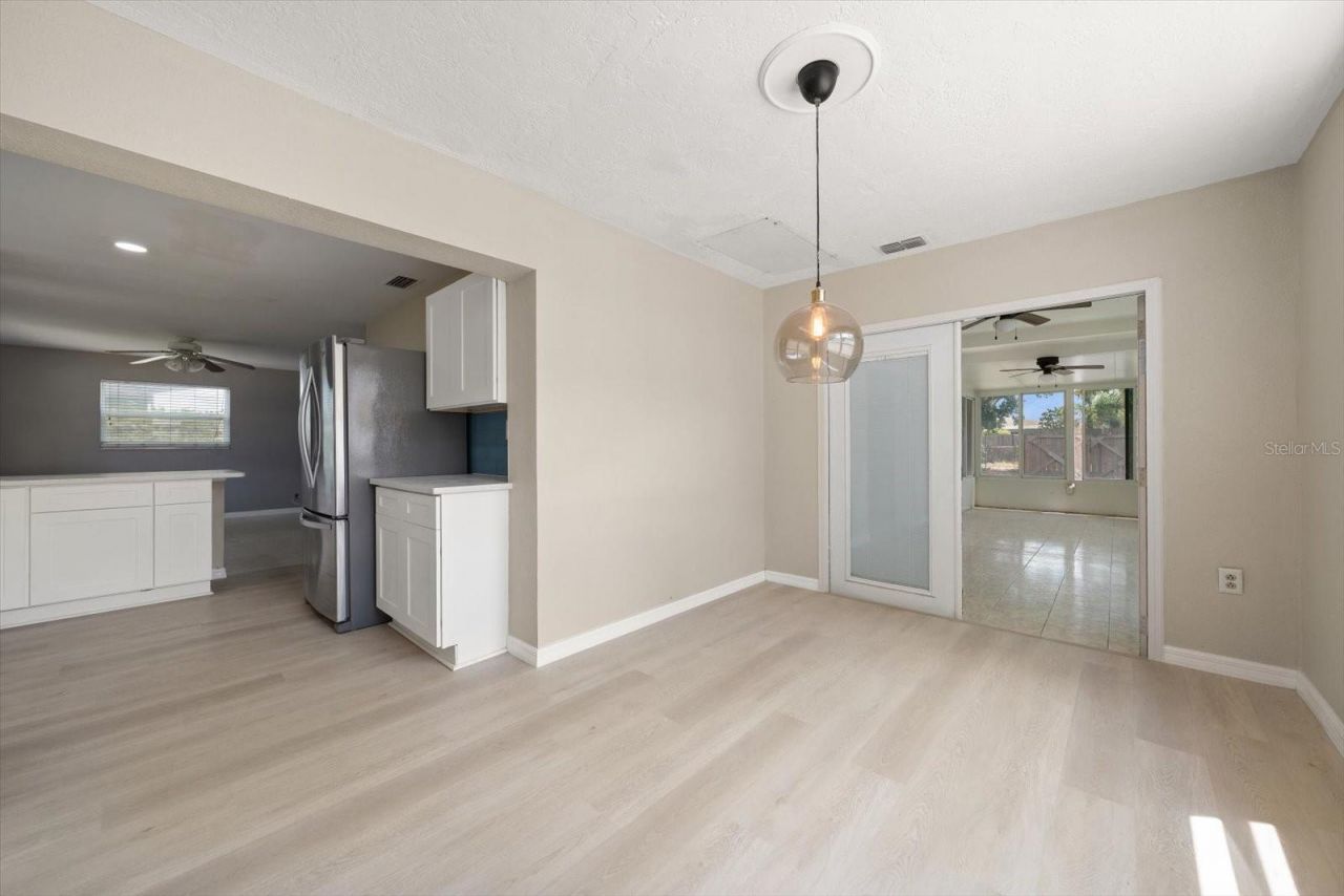 766 90th Avenue N, Saint Petersburg, FL 33702 Photo