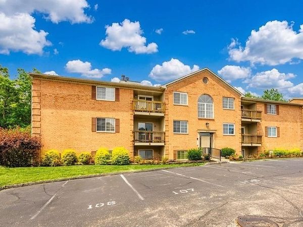 1570 Gelhot Drive, Unit 112, Fairfield, OH 45014
