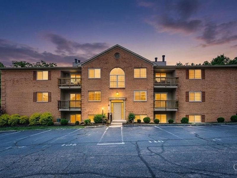 1570 Gelhot Drive, Unit 112, Fairfield, OH 45014 Photo 5