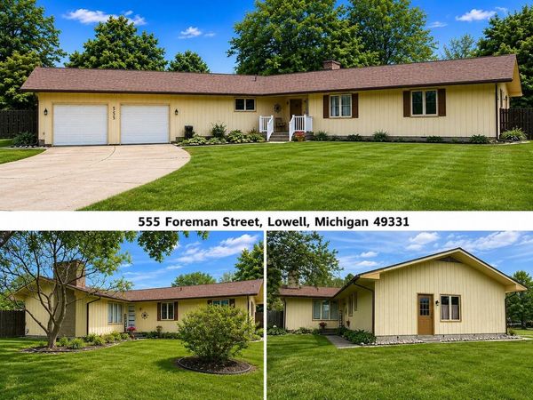 555 Foreman Street SE, Lowell, MI 49331