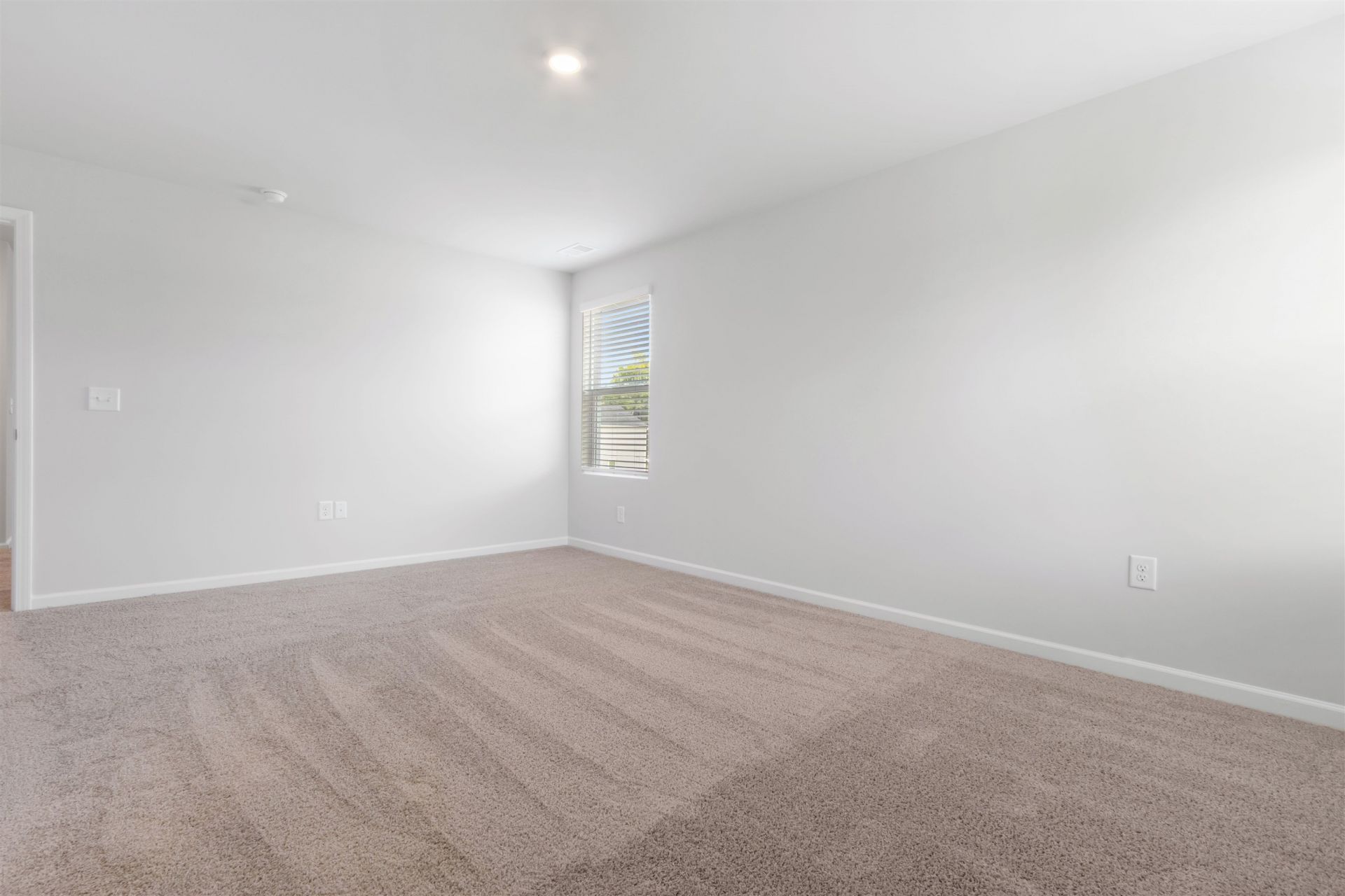964 Caswell Dr. Photo 27