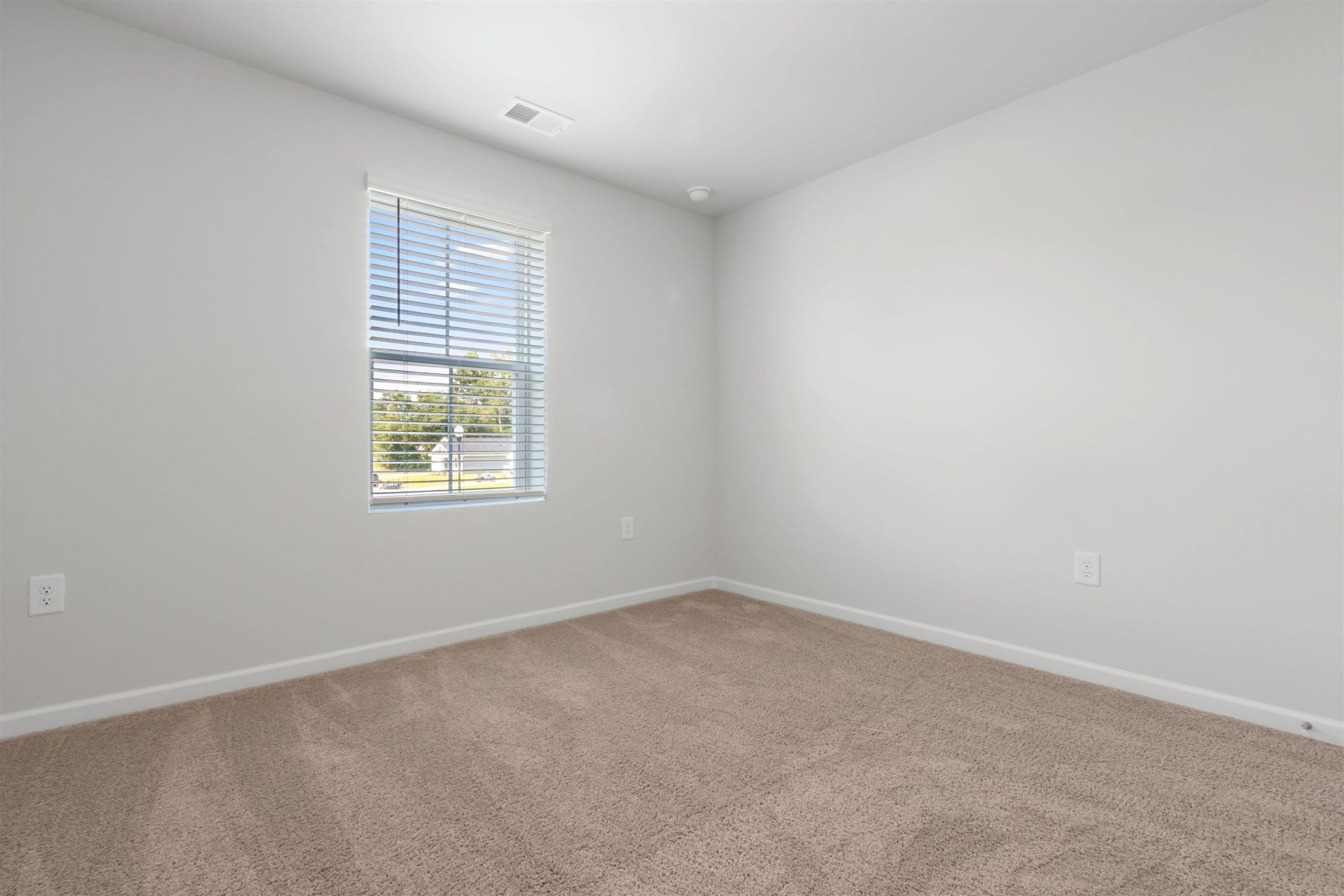 964 Caswell Dr. Photo 35