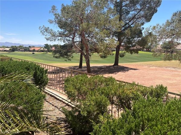 2712 Crown Ridge Drive, Las Vegas, NV 89134