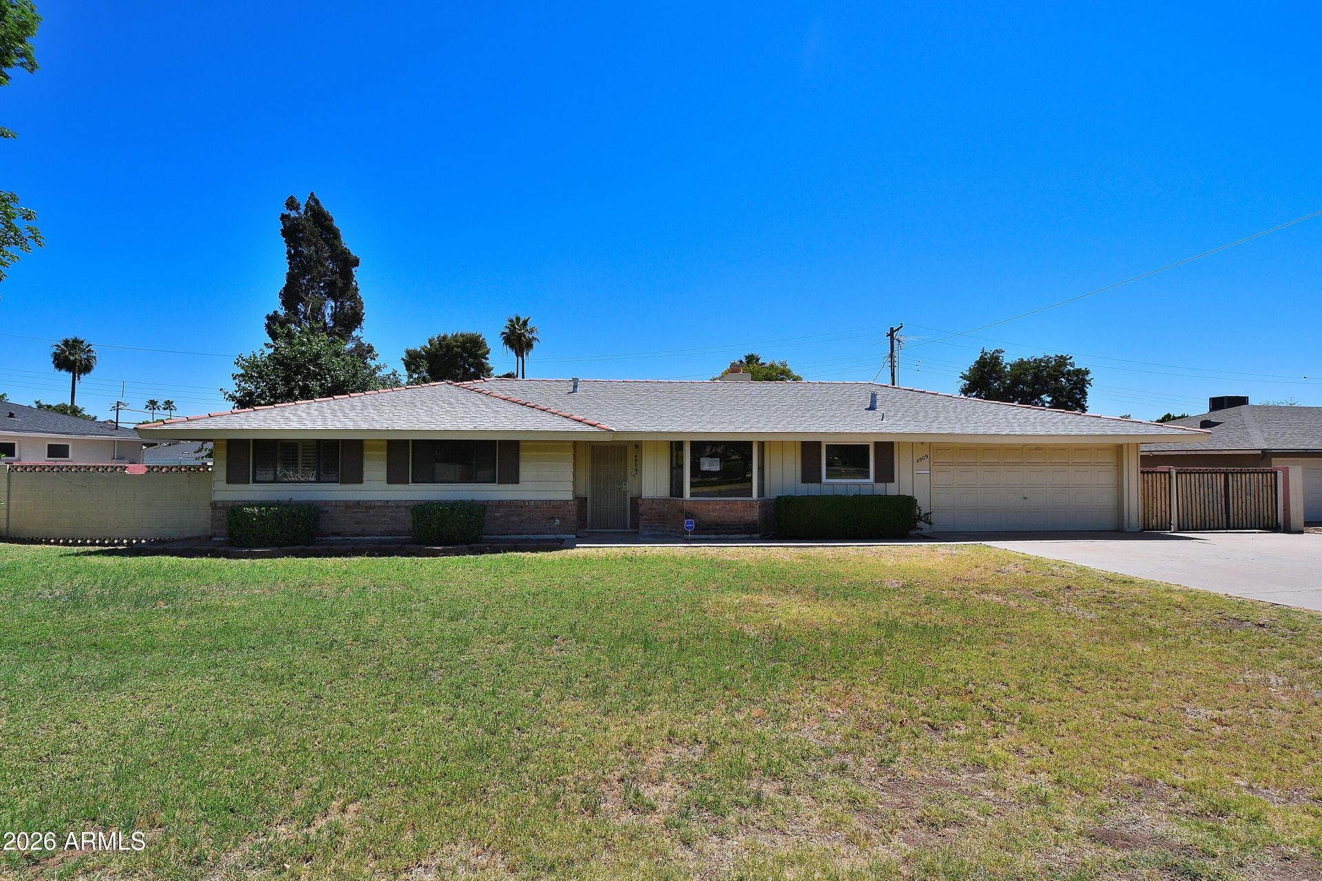 4909 E Osborn Road, Phoenix, AZ 85018 Main Photo