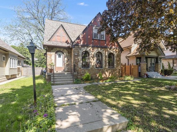 3134 N 53rd STREET, Milwaukee, WI 53216