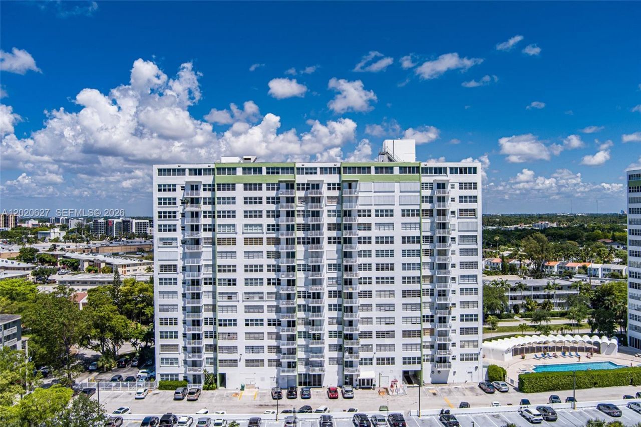 2100 Sans Souci Blvd , Unit A603, North Miami, FL 33181 Photo