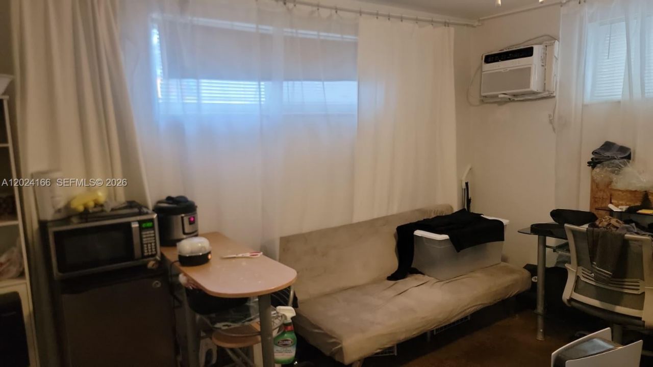 1751 Washington Ave, Unit 1H, Miami Beach, FL 33139 Photo
