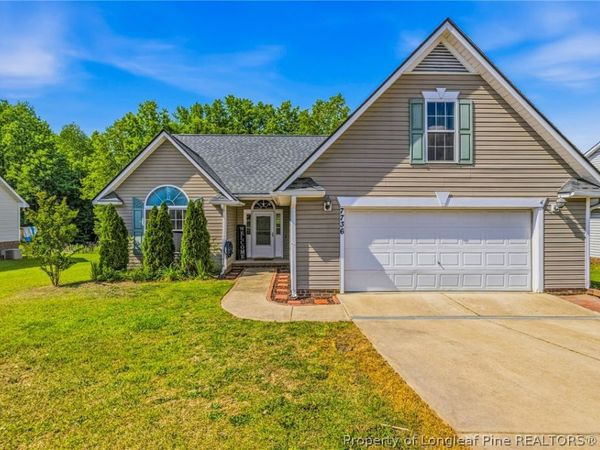 7736 Redwood Avenue, Fayetteville, NC 28314