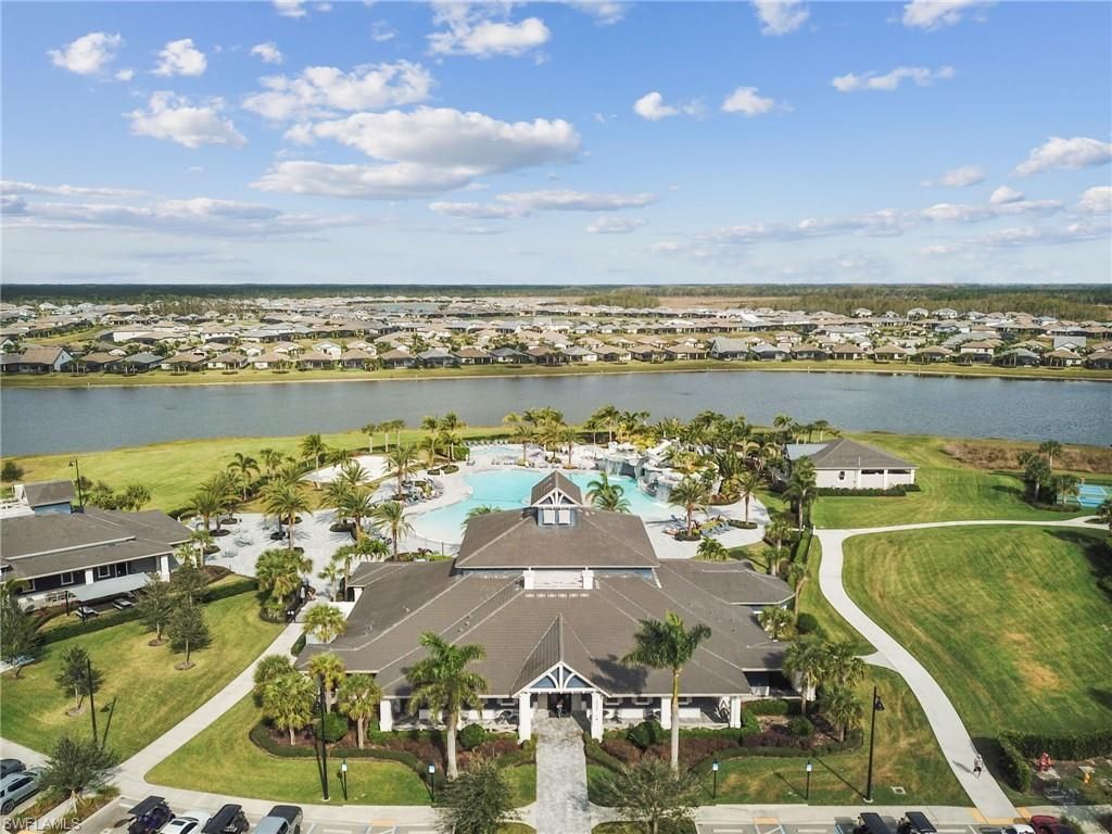 17673 Kinzie Ln, Estero, FL 33928 Photo