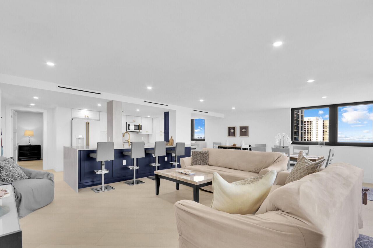5380 N Ocean Drive, Unit 17e, Singer Island, FL 33404 Photo