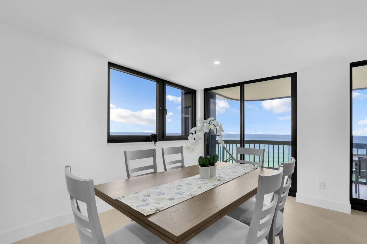 5380 N Ocean Drive, Unit 17e, Singer Island, FL 33404 Photo
