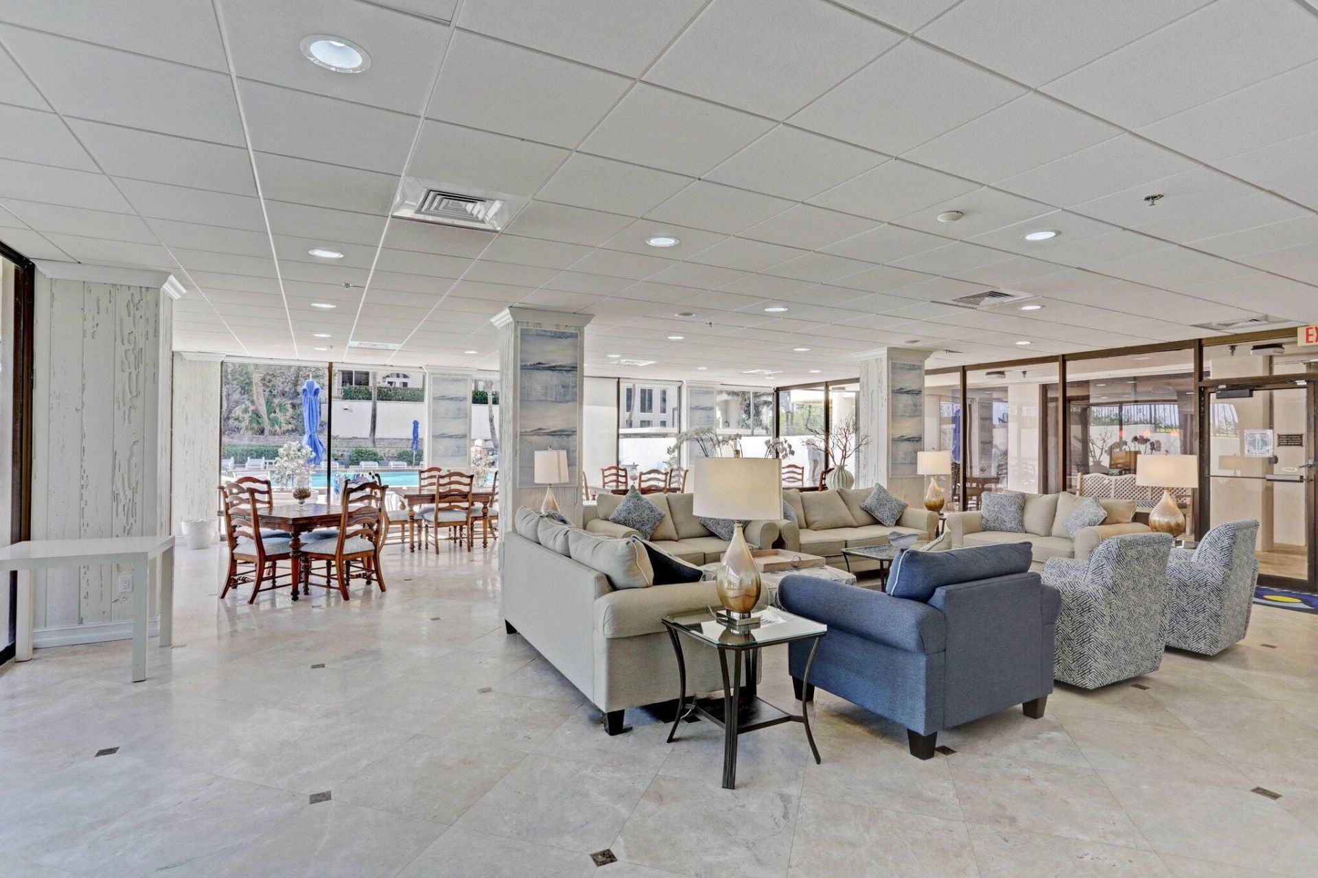 5380 N Ocean Drive, Unit 17e, Singer Island, FL 33404 Photo