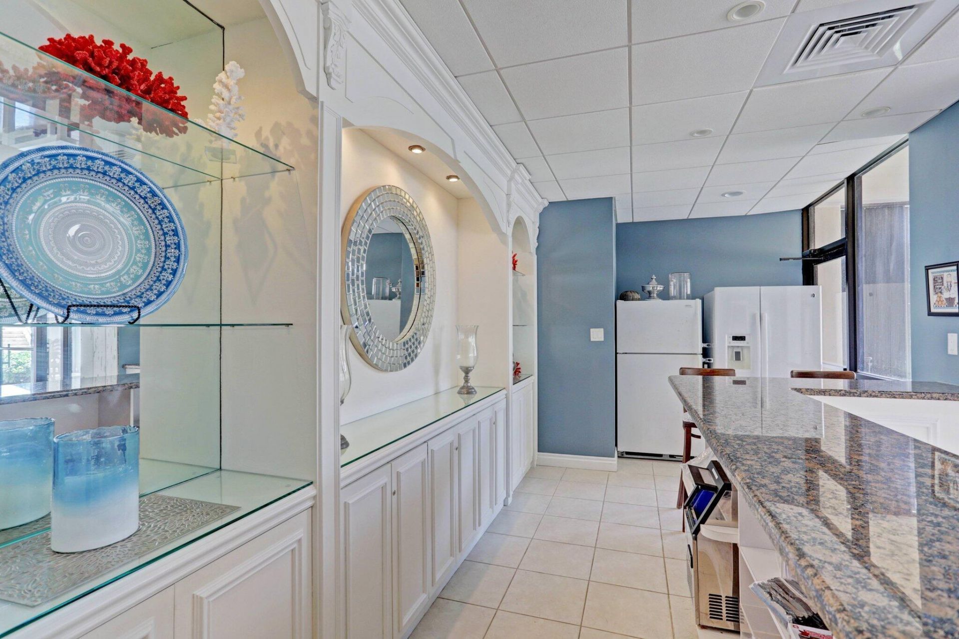5380 N Ocean Drive, Unit 17e, Singer Island, FL 33404 Photo