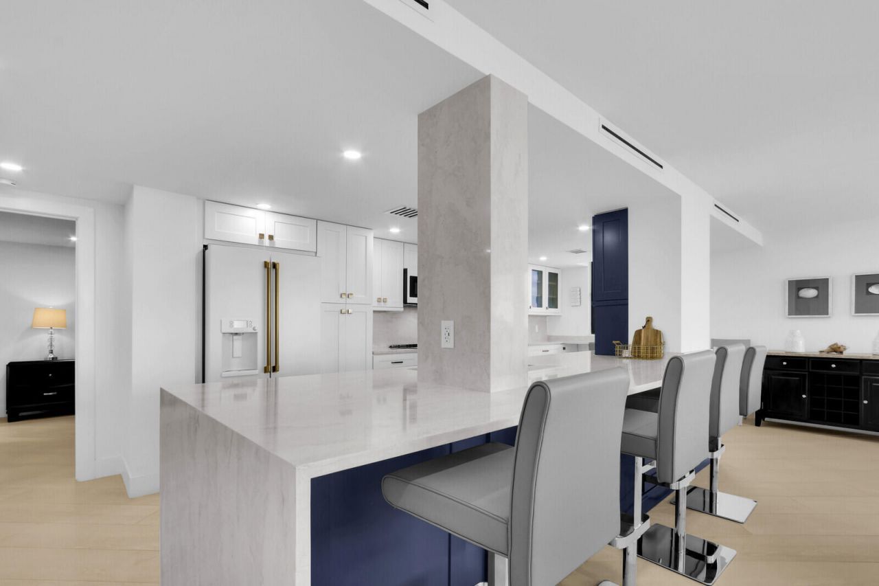 5380 N Ocean Drive, Unit 17e, Singer Island, FL 33404 Photo