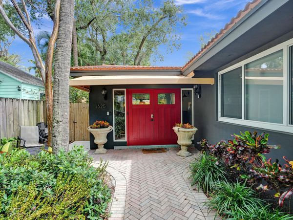 1625 SE 2nd Court, Fort Lauderdale, FL 33301