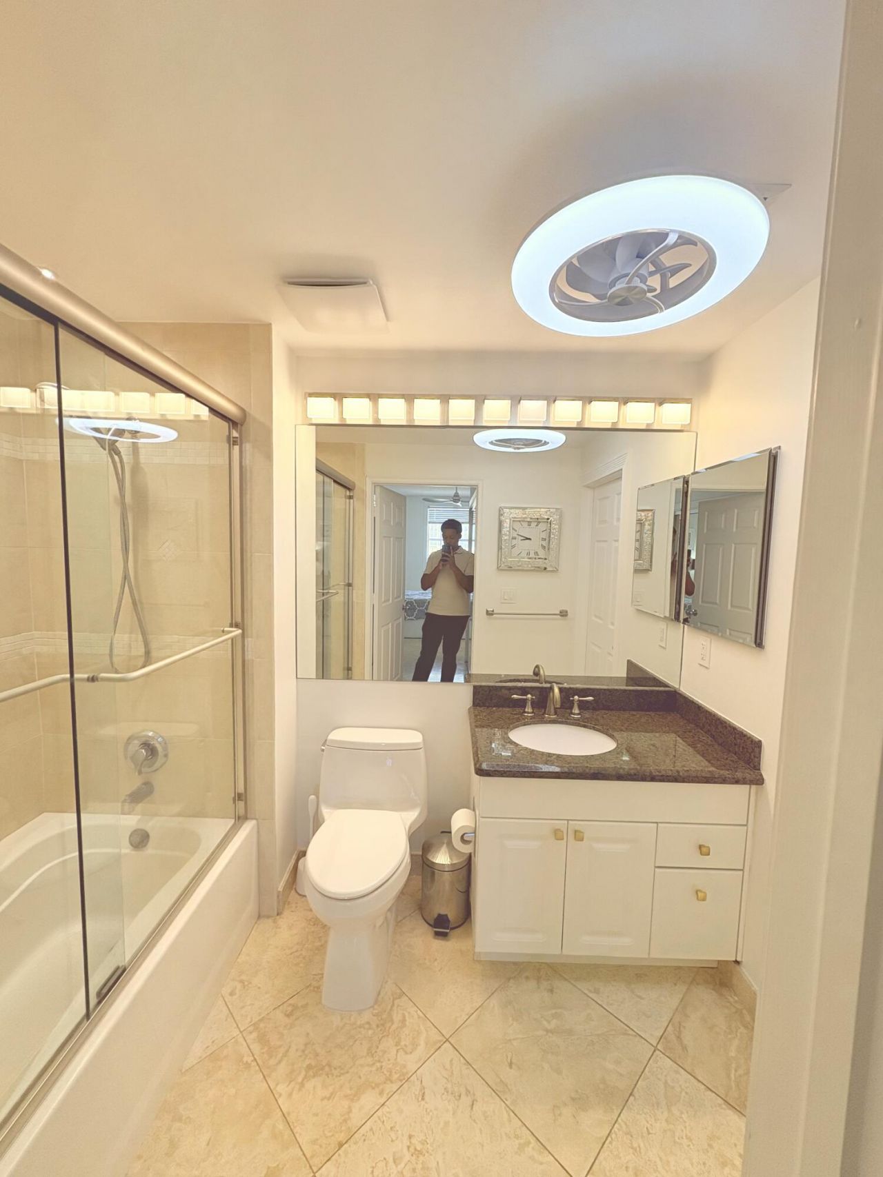 616 Clearwater Park Road, Unit 1202, West Palm Beach, FL 33401 Photo