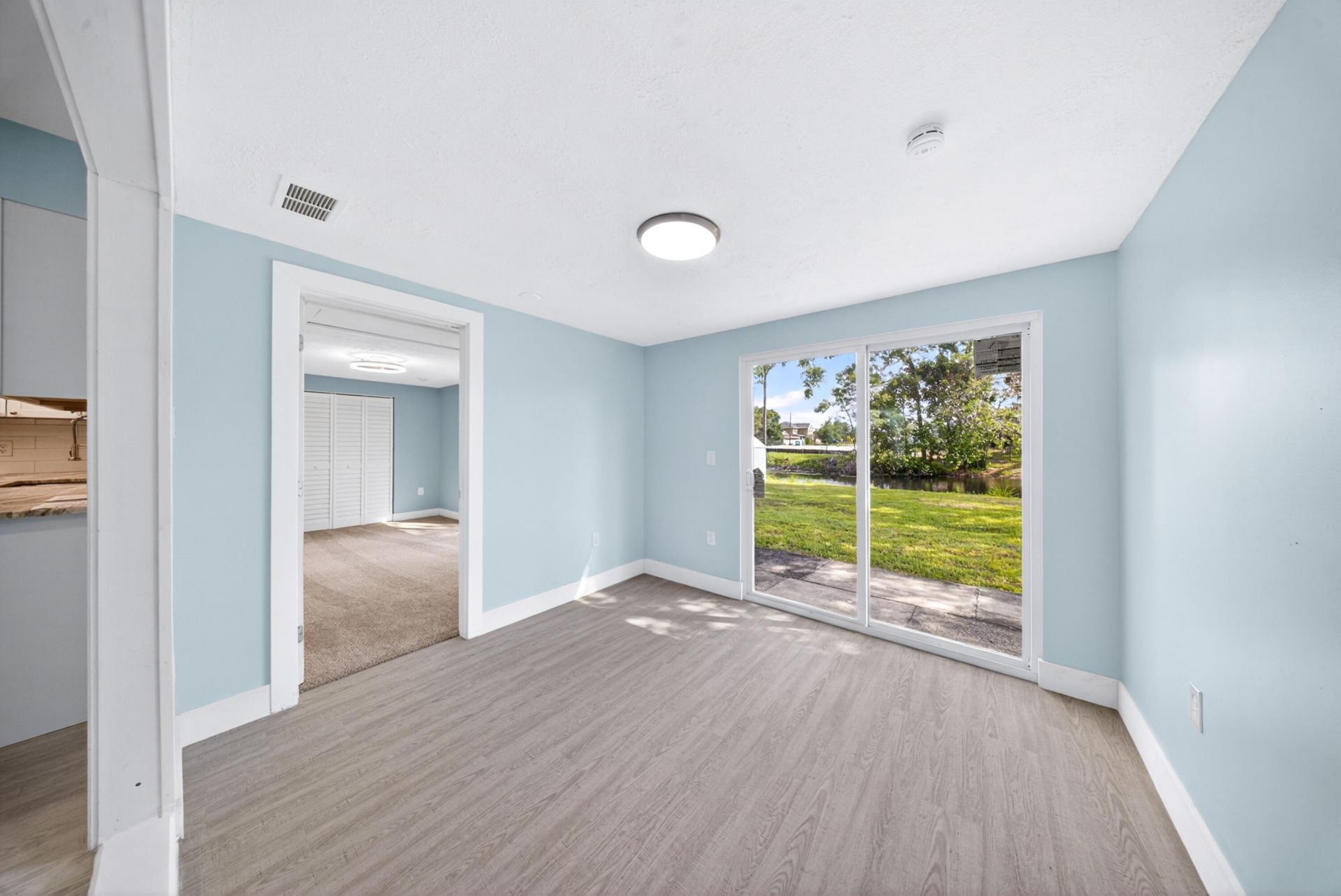 662 SE Essex Drive, Port Saint Lucie, FL 34984 Photo