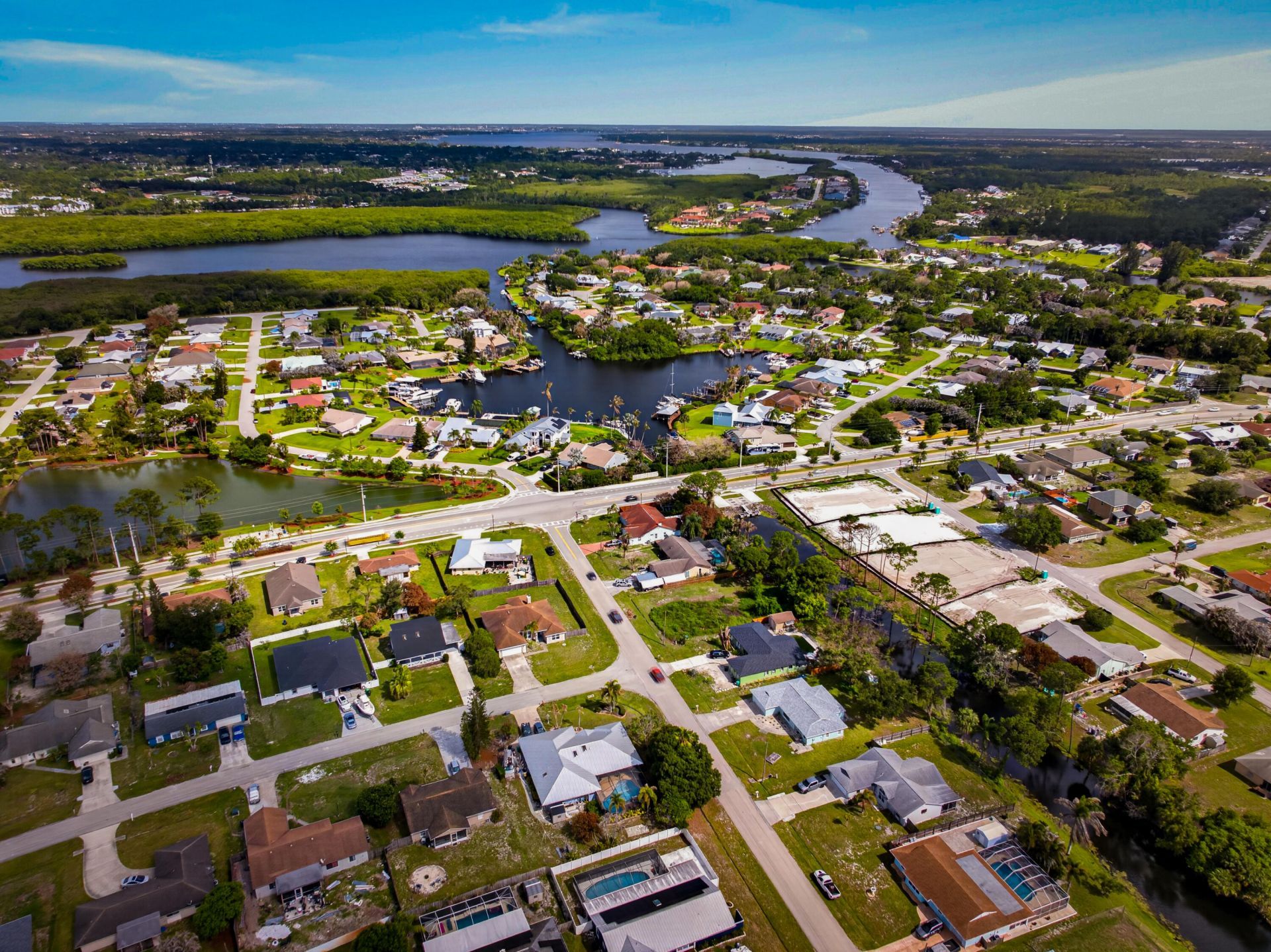 662 SE Essex Drive, Port Saint Lucie, FL 34984 Photo