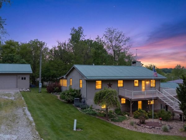 2172 Anchor Drive, Garwin, IA 50632