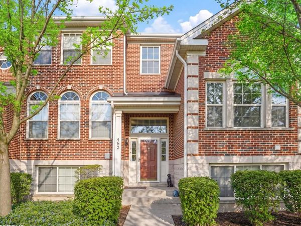 462 Prestwick Lane , Wheeling, IL 60090
