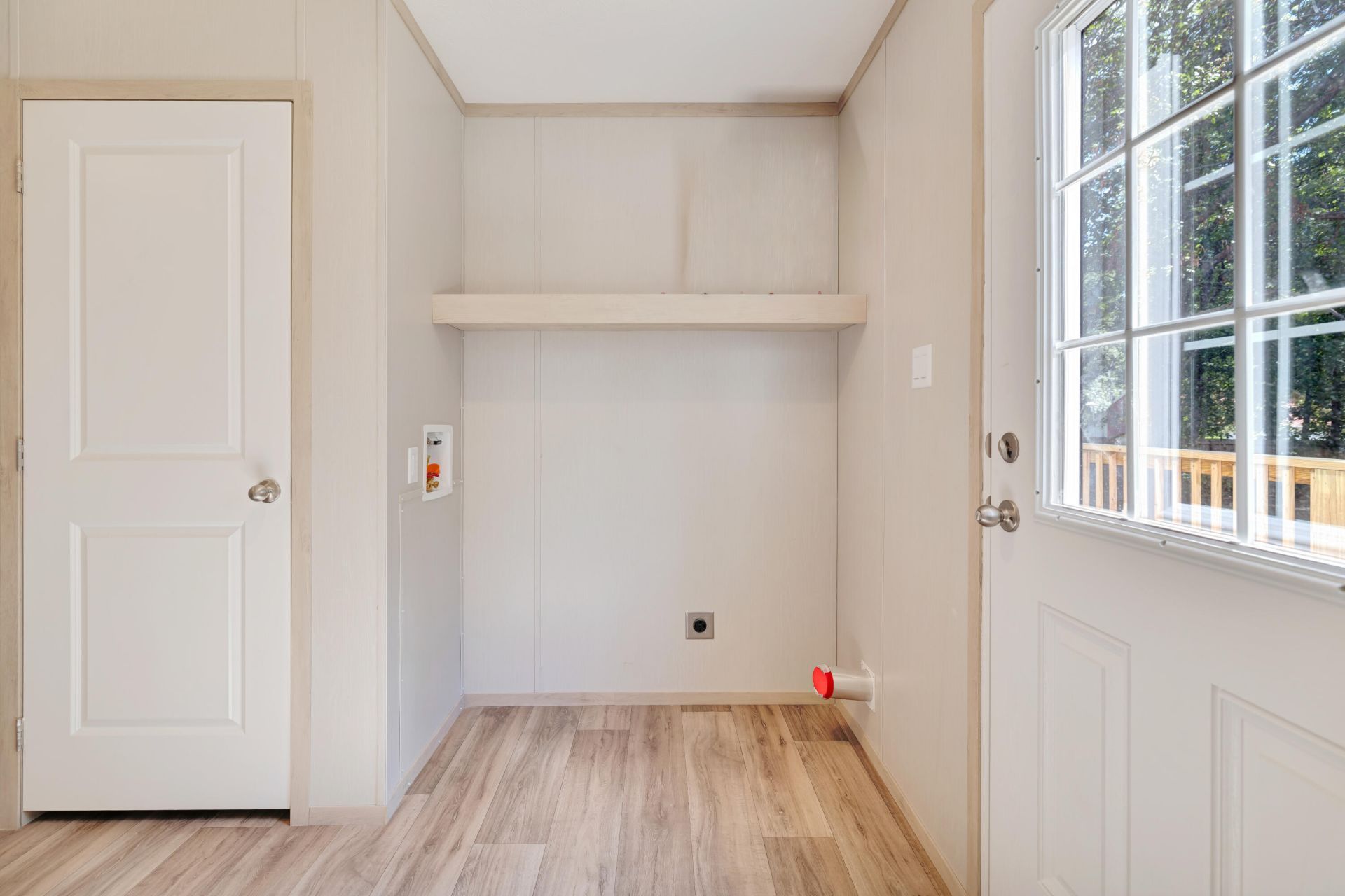 1044 Longpoint Road Photo 22