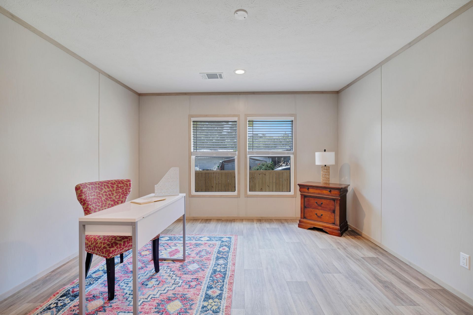 1044 Longpoint Road Photo 24