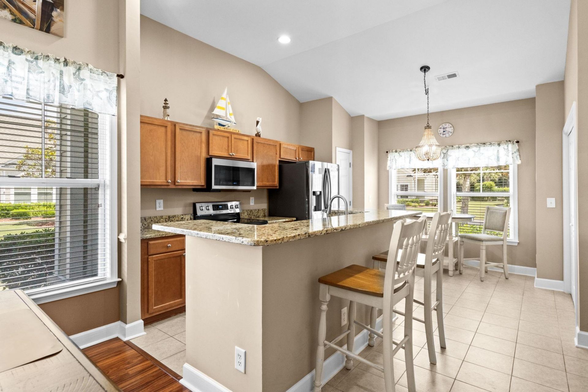 6014 Catalina Dr.  Photo 21