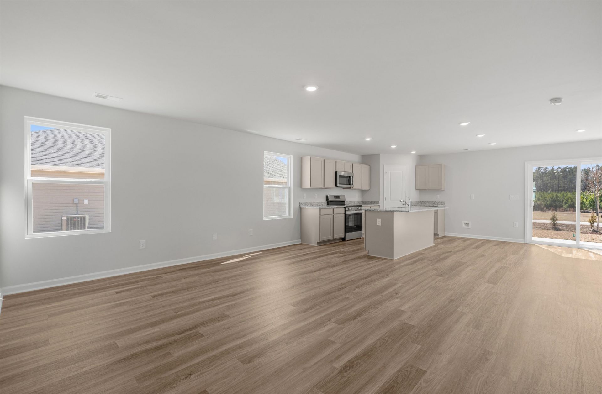 956 Caswell Dr. Photo 17