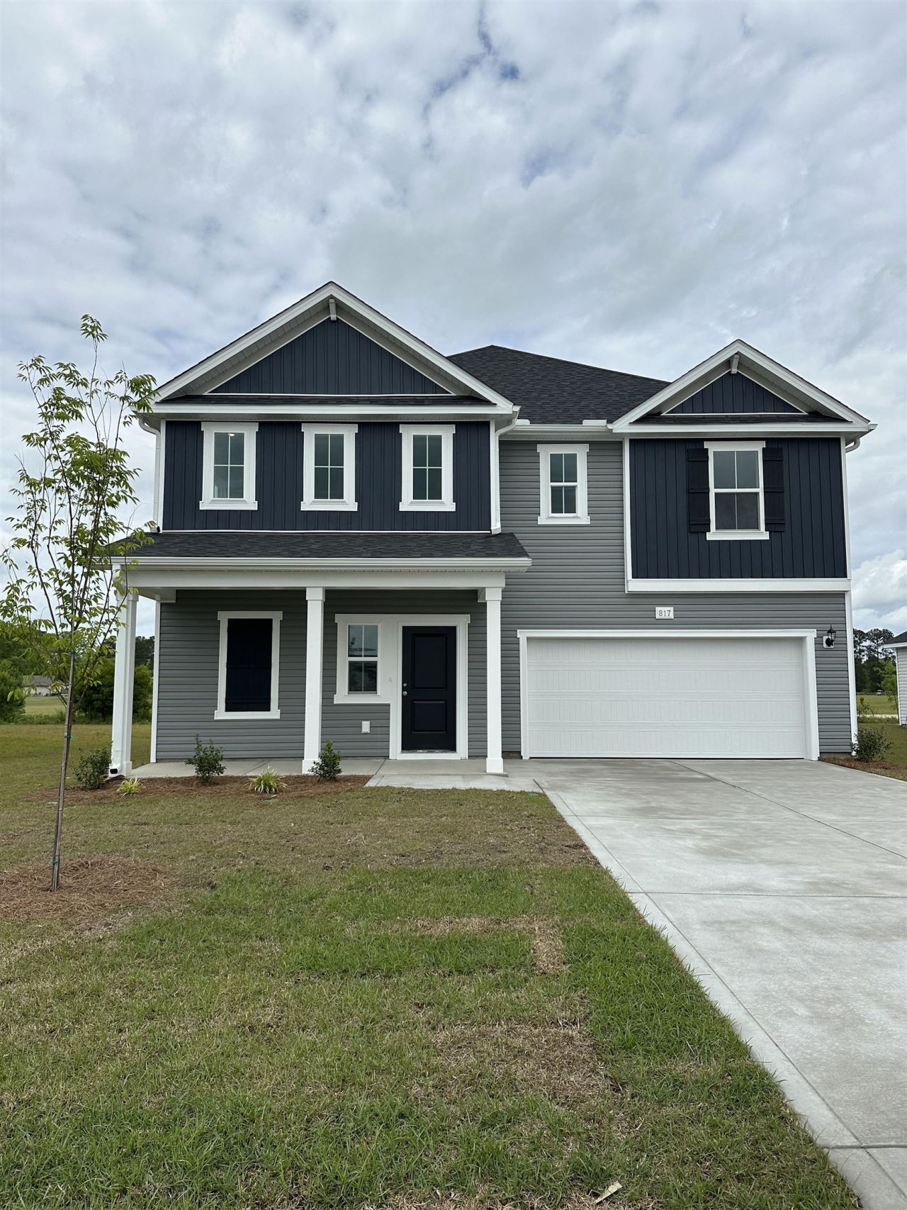 956 Caswell Dr. Photo 2