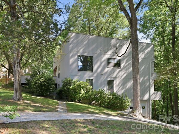 3423 Tinkerbell Lane , Charlotte, NC 28210