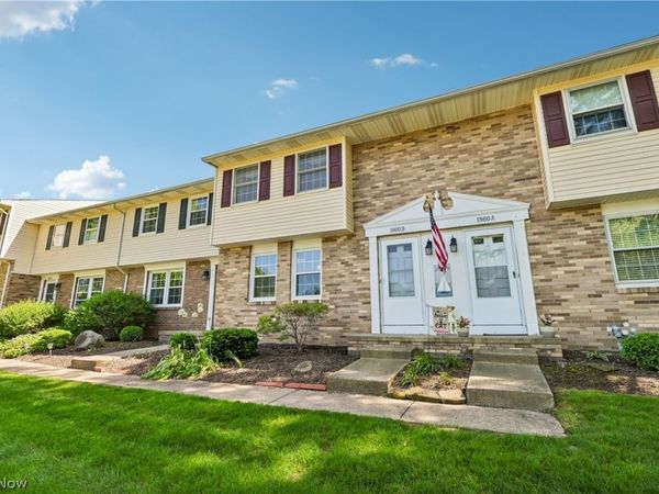 1860 Higby Drive , Unit B, Stow, OH 44224