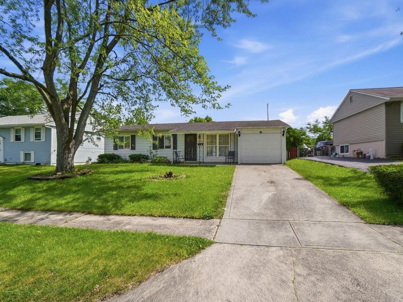 4681 Henley Avenue , Columbus, OH 43228 Photo 3