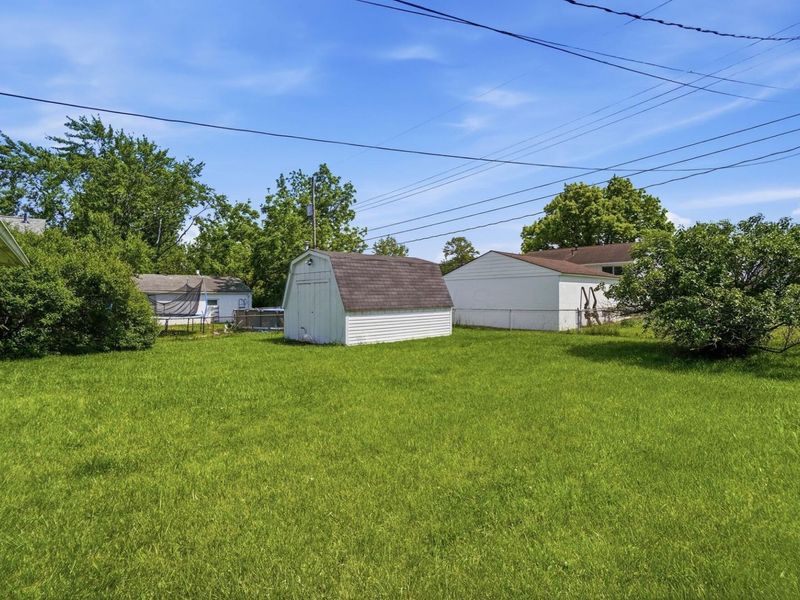 4681 Henley Avenue , Columbus, OH 43228 Photo 32