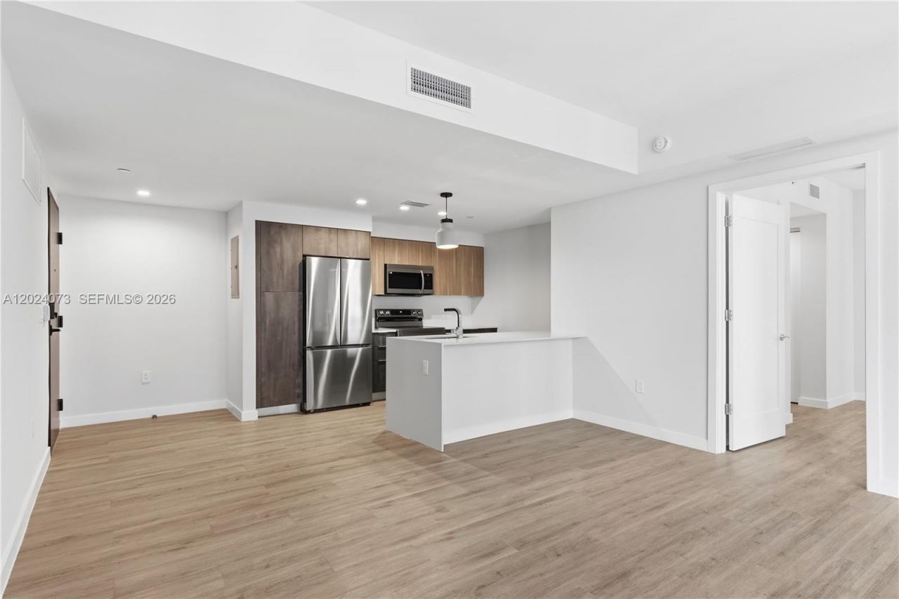697 N Miami Ave, Unit 1810, Miami, FL 33136 Photo