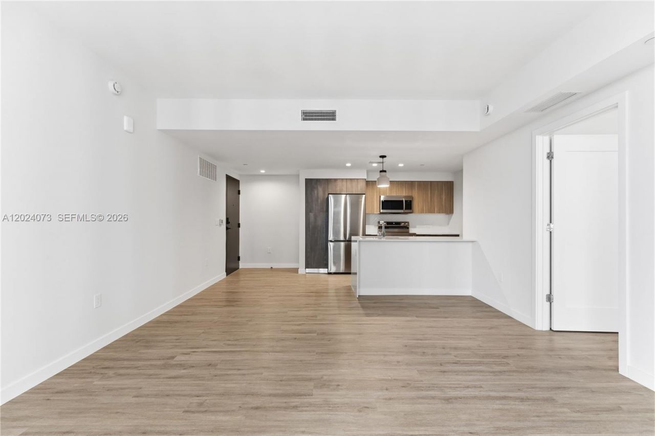 697 N Miami Ave, Unit 1810, Miami, FL 33136 Photo