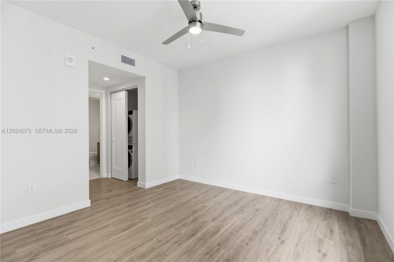 697 N Miami Ave, Unit 1810, Miami, FL 33136 Photo