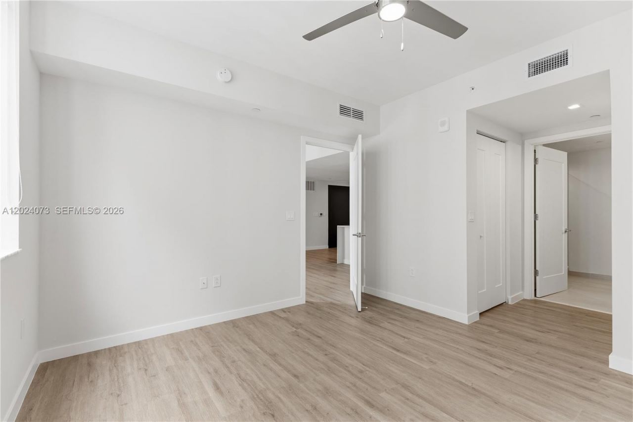 697 N Miami Ave, Unit 1810, Miami, FL 33136 Photo