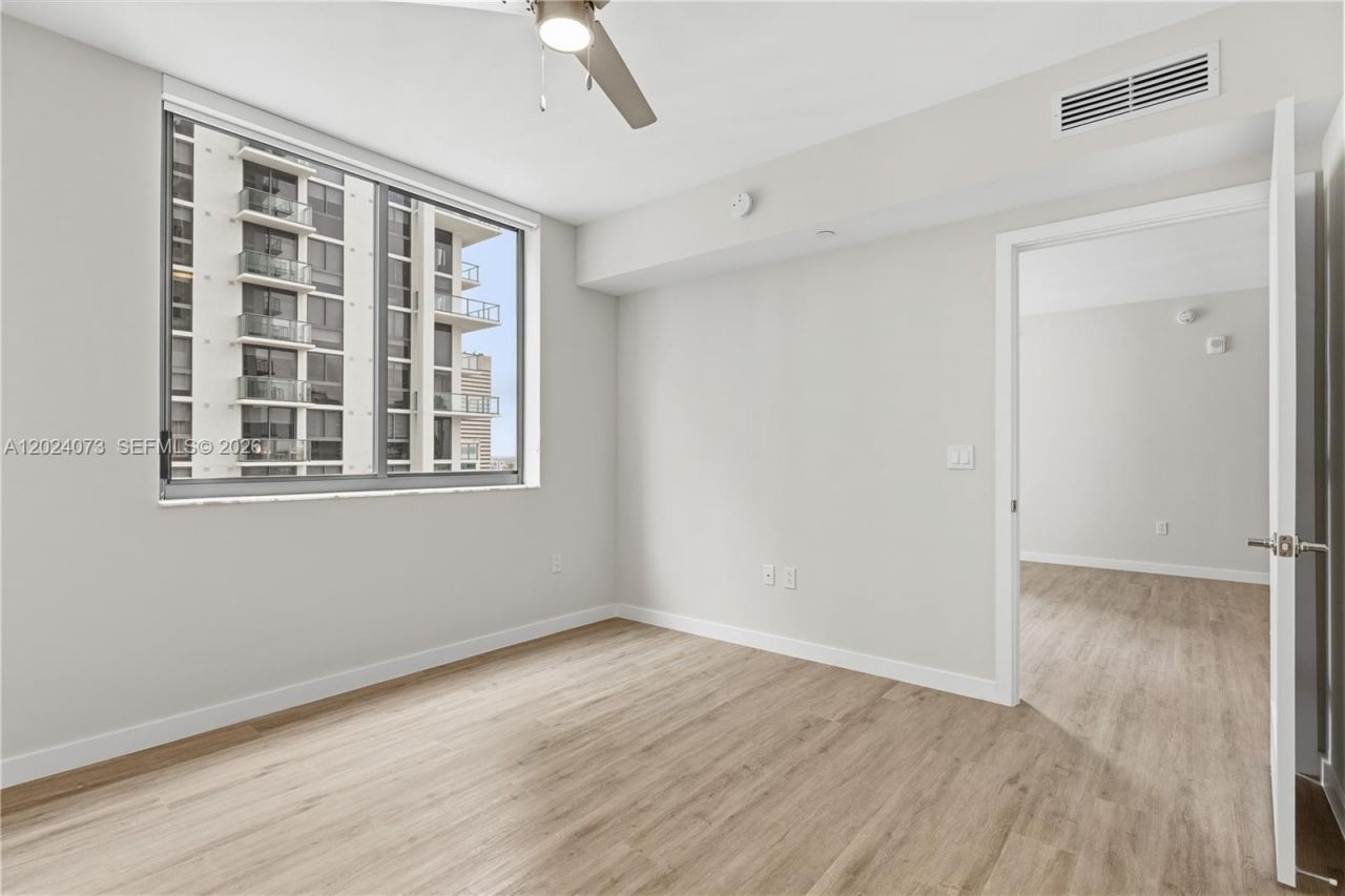 697 N Miami Ave, Unit 1810, Miami, FL 33136 Photo