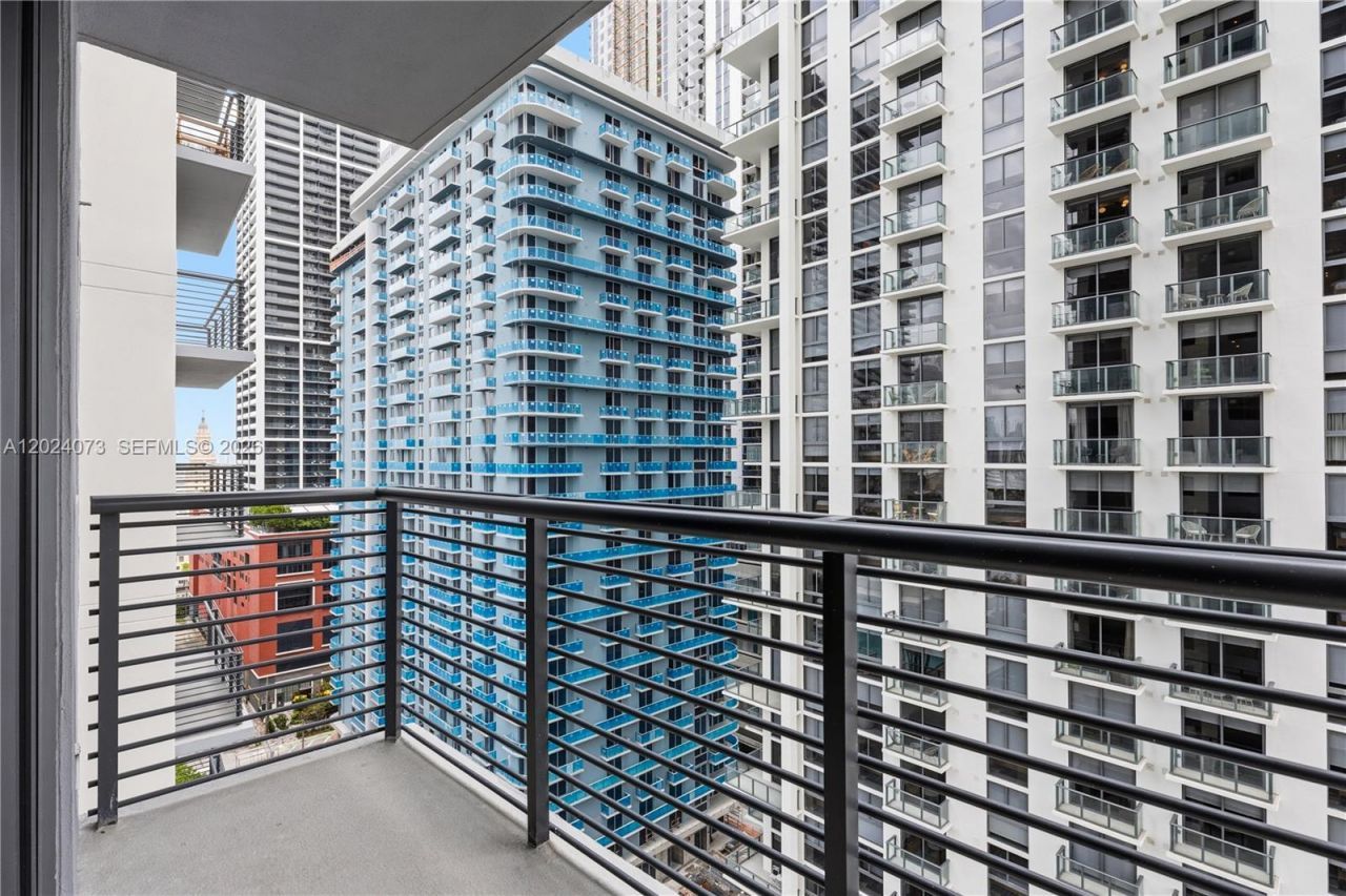 697 N Miami Ave, Unit 1810, Miami, FL 33136 Photo