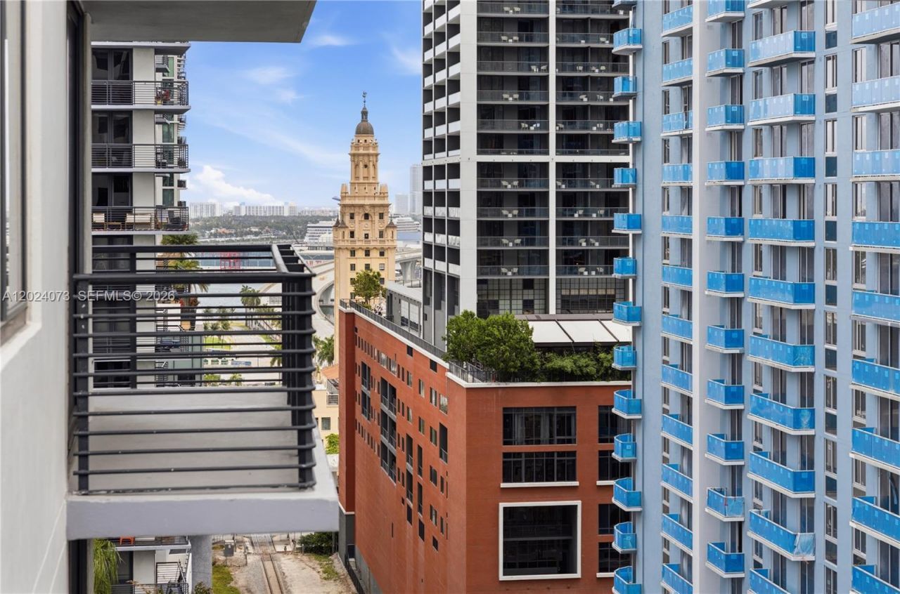 697 N Miami Ave, Unit 1810, Miami, FL 33136 Photo