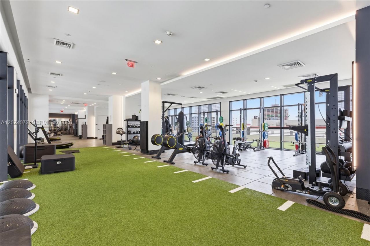 697 N Miami Ave, Unit 1810, Miami, FL 33136 Photo