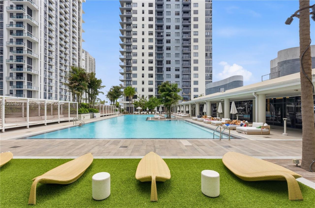 697 N Miami Ave, Unit 1810, Miami, FL 33136 Photo